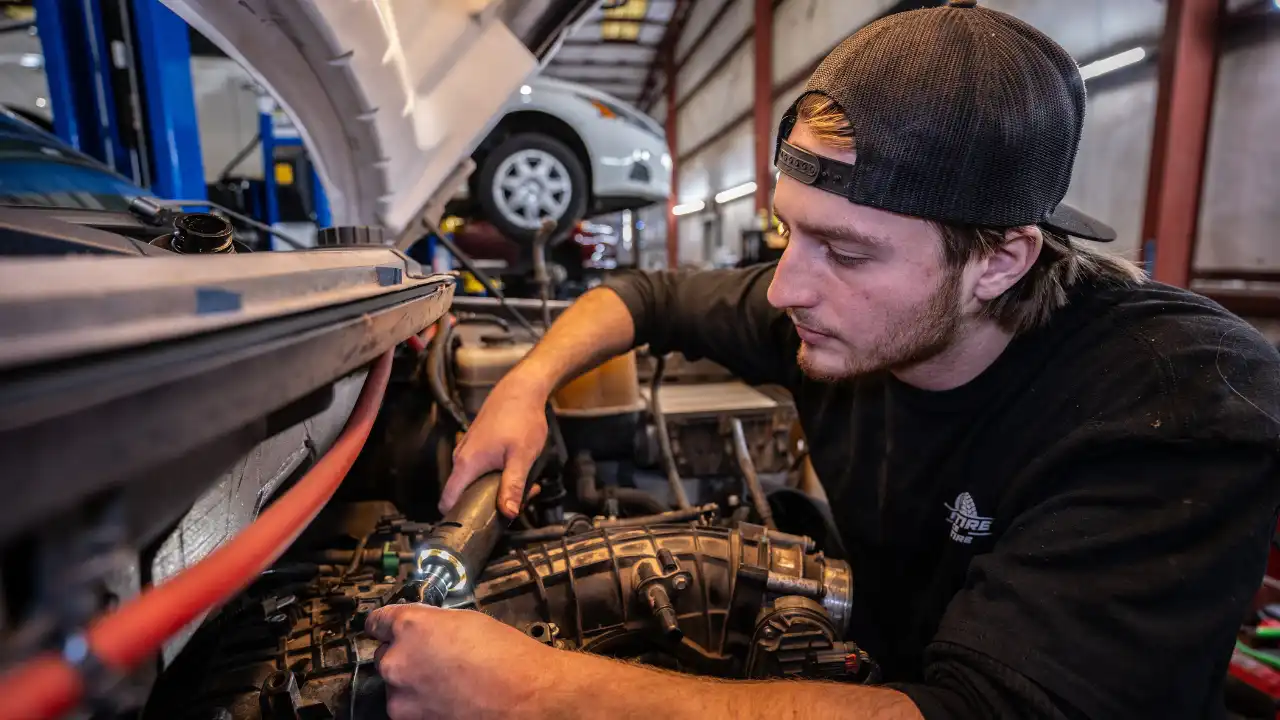 Engine Maintenance & Repair